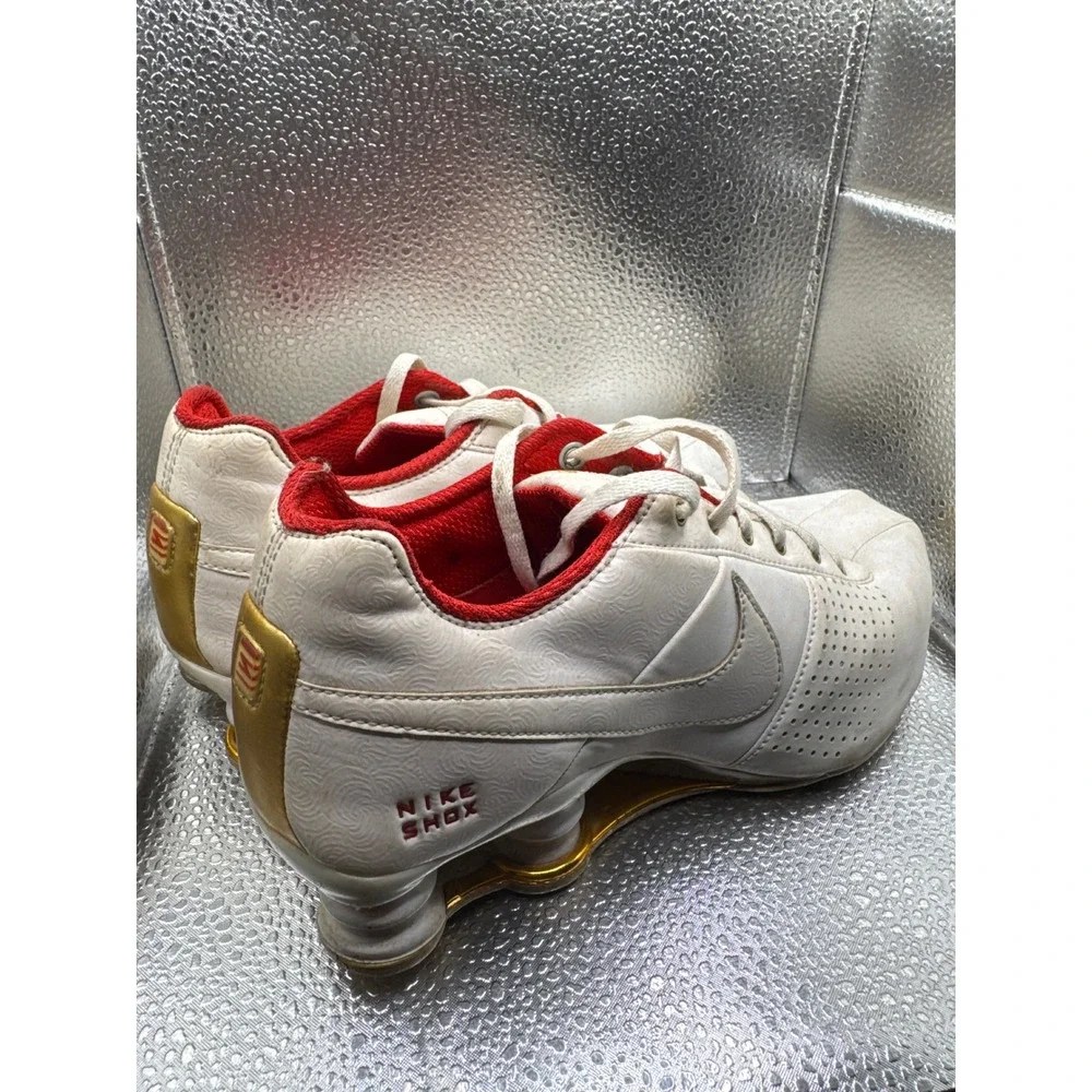 Nike Shox White Gold Red Embossed Leather Sneakers 317549-112 Womens 7